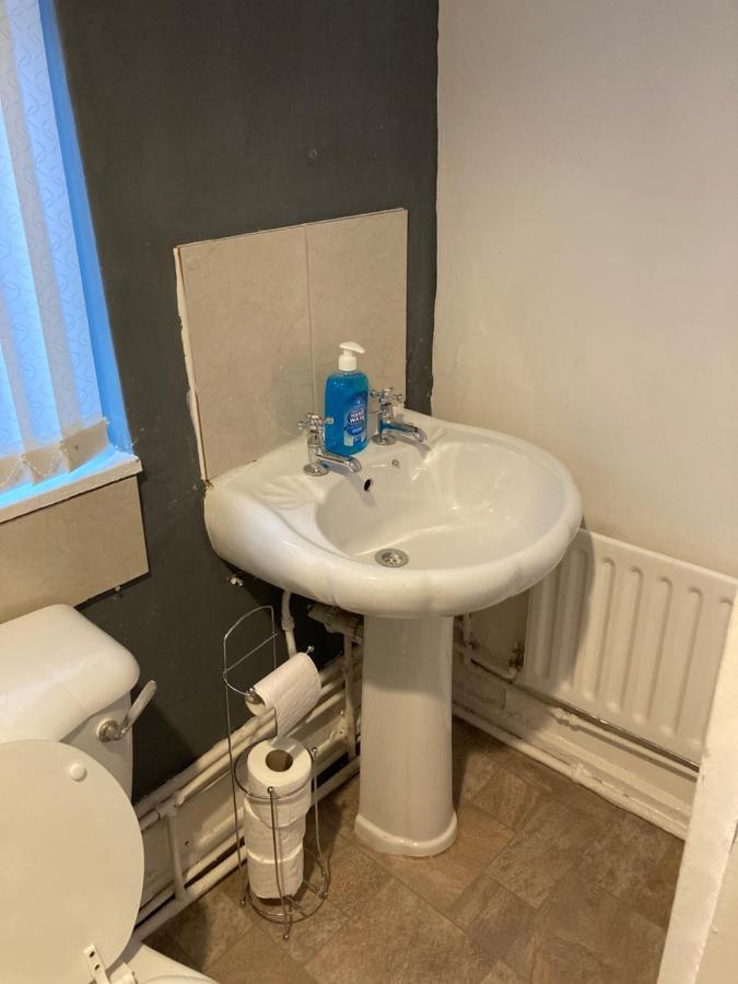 Chosen Rocky Lane Private Rooms Liverpool Eksteriør billede